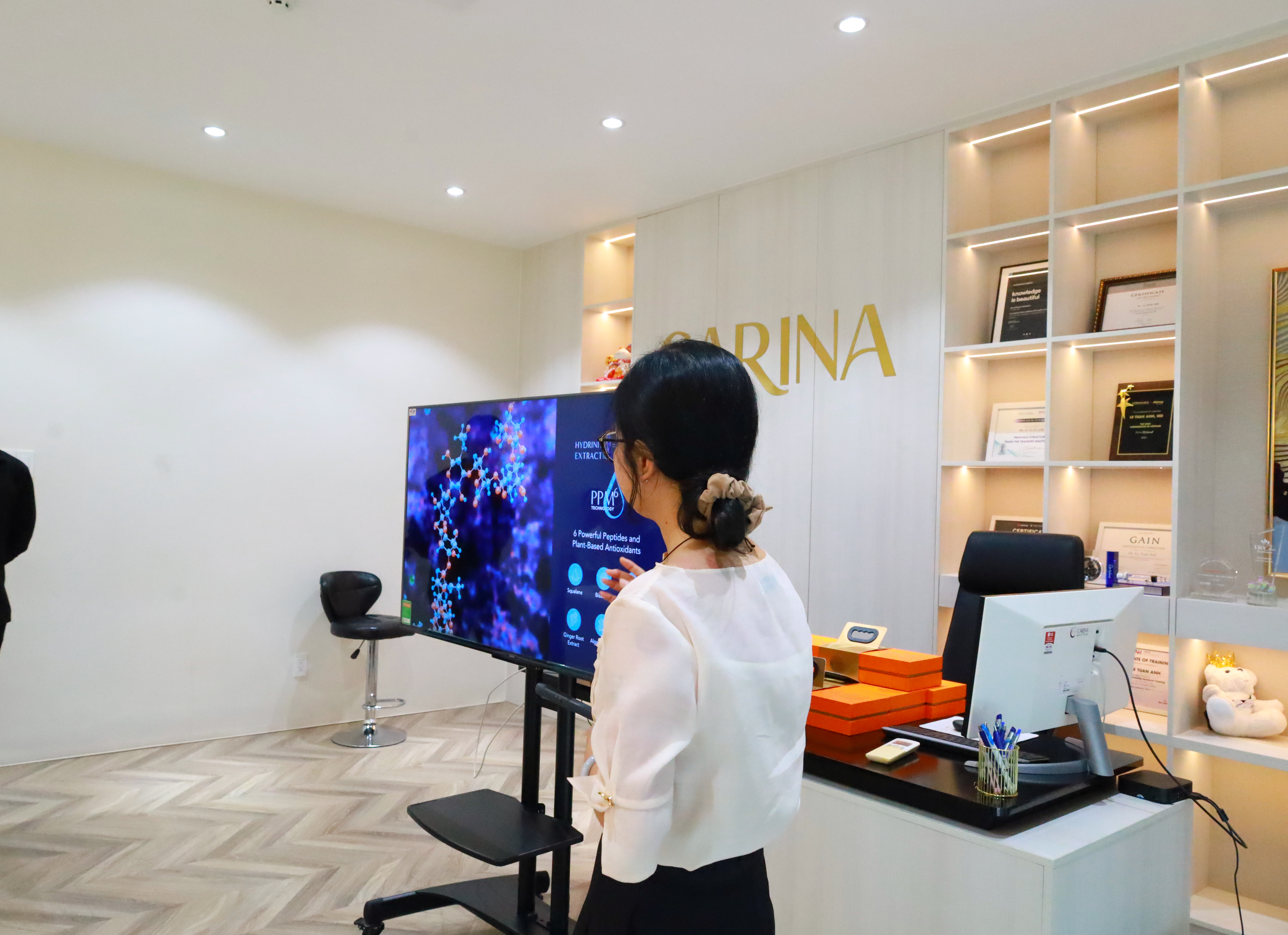 Training Nội Bộ Hydrinity x Carina Beauty Clinic: Khi Kiến Thức Chuyên Môn Là Nền Tảng Của Chăm Sóc Da
